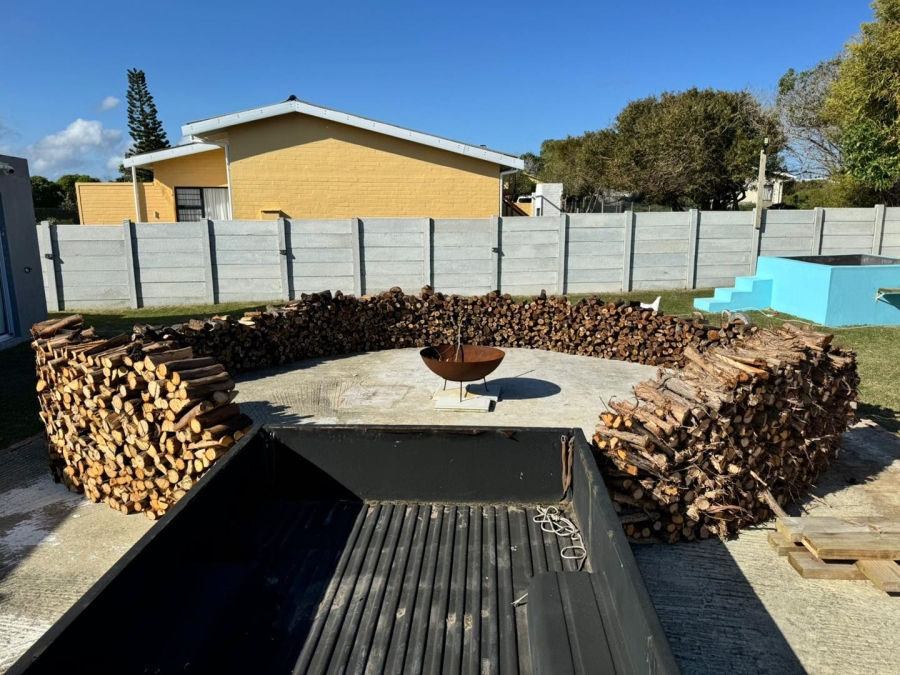 3 Bedroom Property for Sale in Pearly Beach Western Cape